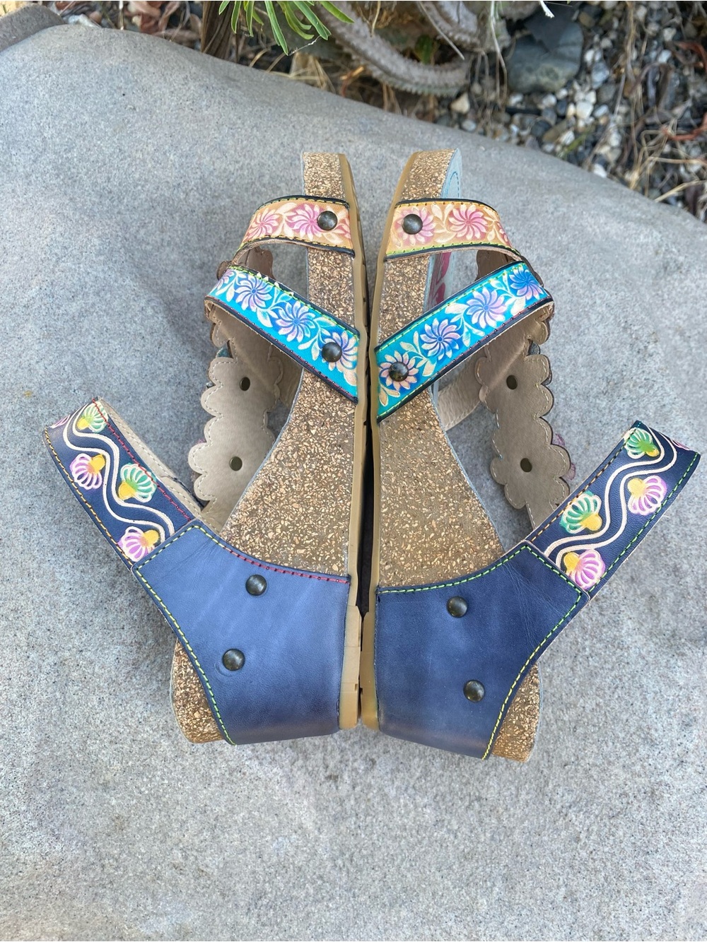 L'artiste Spring Step Floral Embellished Sandals - Picture 12 of 16